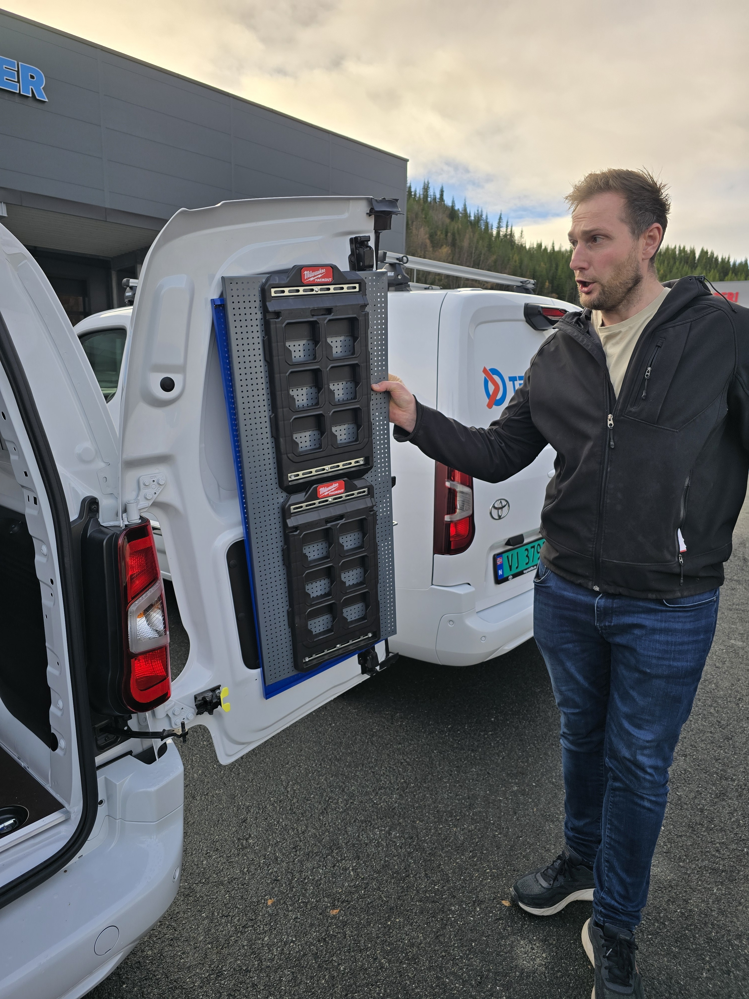 Nye servicebiler – kvalitet, sikkerhet og orden i praksis